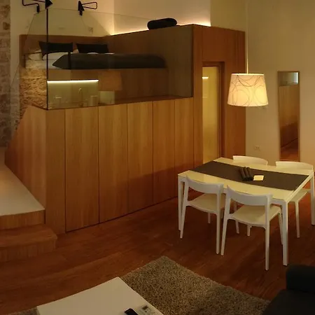 The Bridge Luxury Apartmán *