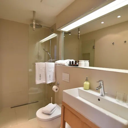 The Bridge Luxury * زادار