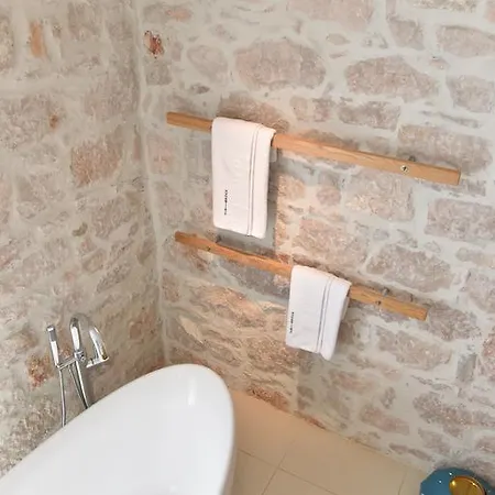 The Bridge Luxury Ζαντάρ