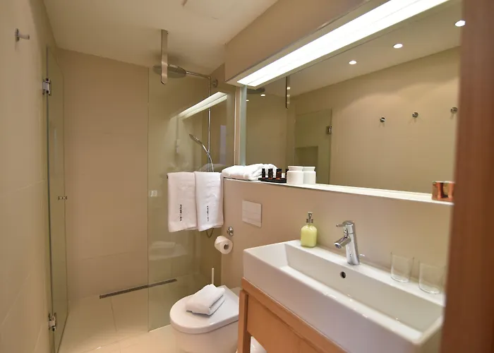 The Bridge Luxury * Zara